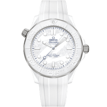 海马系列 300米潜<span class="nowrap">水表</span> 43.5毫米, 白色陶瓷-钛金属表壳 搭配 橡胶表带 - 52292442004001