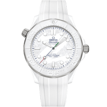 海马<span class="nowrap">系列</span> 43.5毫米, 白色陶瓷-钛金属表壳 搭配 橡胶表带 - 52292442004002